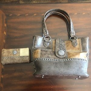 Purse and wallet set